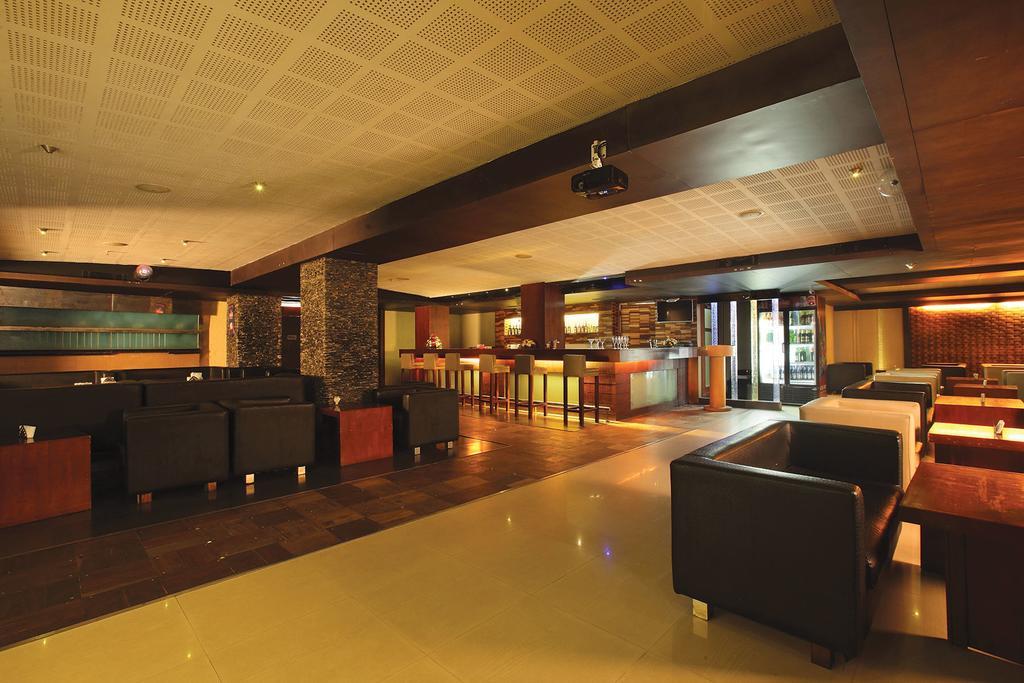 โฮเต็ล พาร์ค เรสิเดนซี Hotel Kochi ภายนอก รูปภาพ