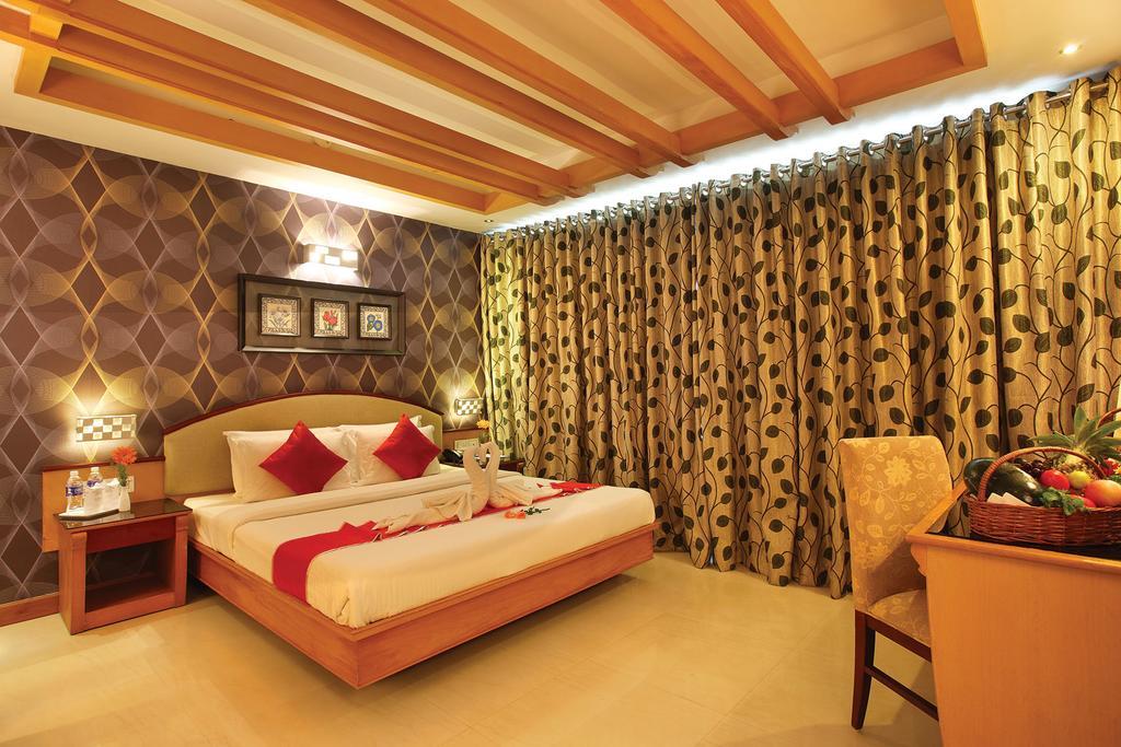 โฮเต็ล พาร์ค เรสิเดนซี Hotel Kochi ภายนอก รูปภาพ