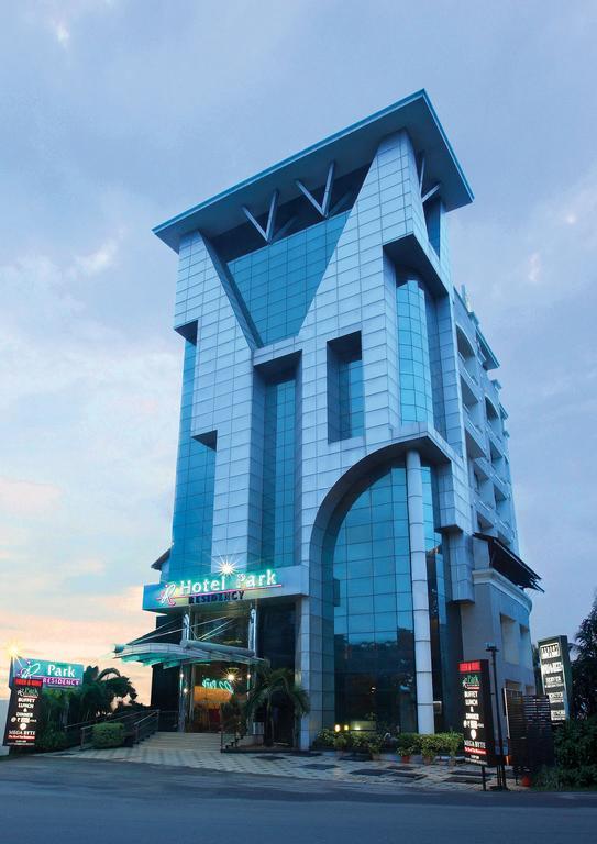 โฮเต็ล พาร์ค เรสิเดนซี Hotel Kochi ภายนอก รูปภาพ