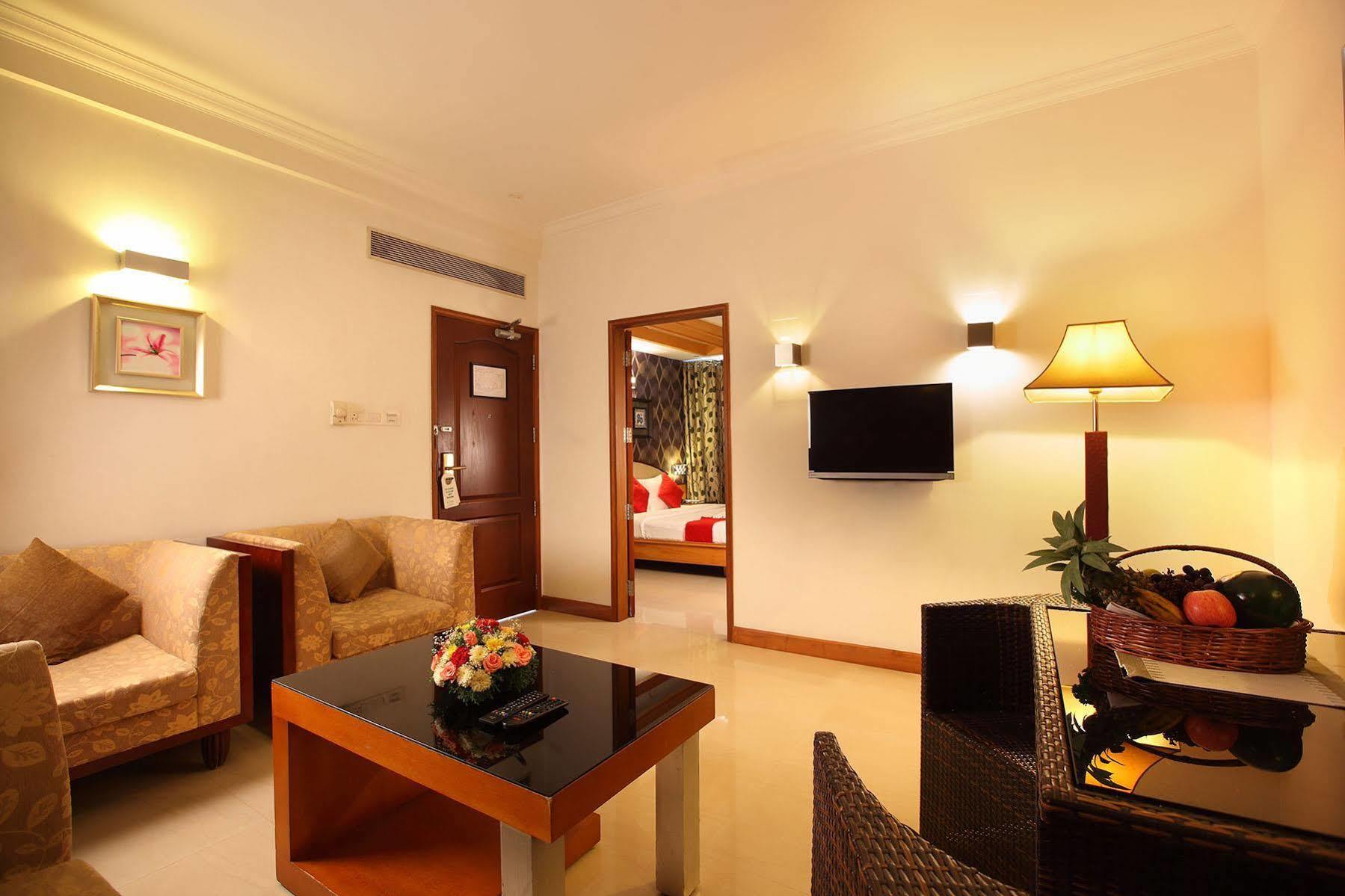 โฮเต็ล พาร์ค เรสิเดนซี Hotel Kochi ภายนอก รูปภาพ